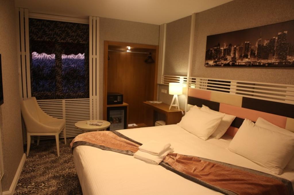 Manhattan Hotel Άγκυρα Εξωτερικό φωτογραφία